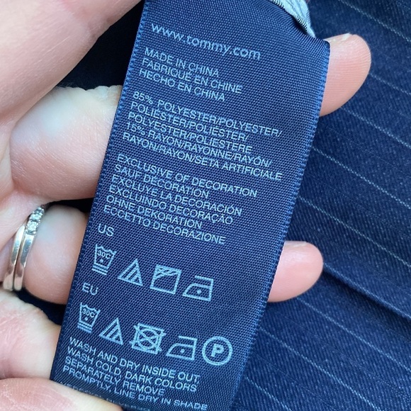 Tommy Hilfiger NWOT cuffed pinstripe trousers. - Picture 6 of 9